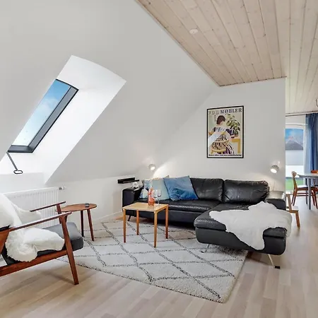 公寓 2 Bedroom Cozy In 里伯